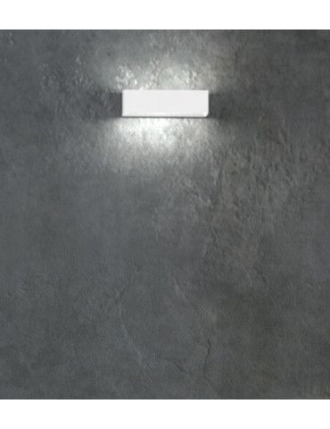 SASHA 25  LED 10w / 830     840 Lm