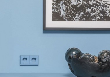 Jung LS 990 Les Couleurs® Le Corbusier®: diseño atemporal que transforma tus espacios